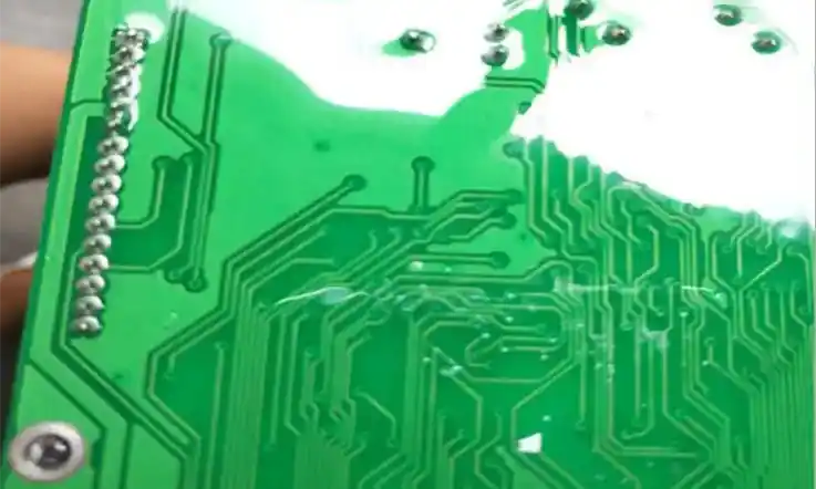 Waterproof Conformal Coating On Ciruit Boards