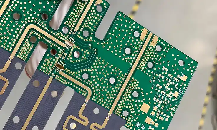 Rogers RO4835 PCB Board